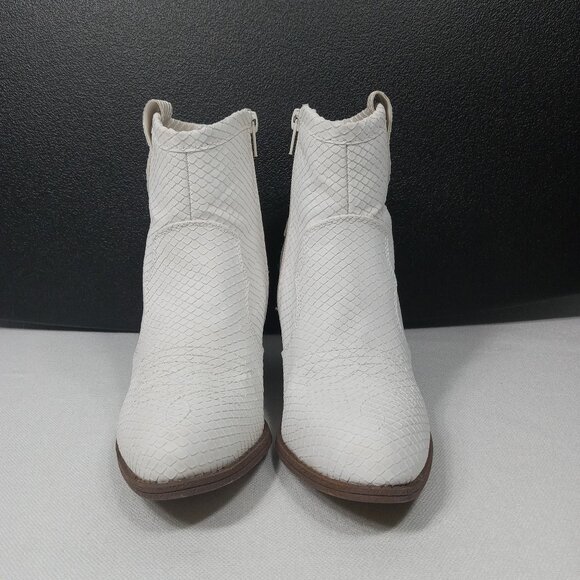 DIRTY LAUNDRY Unite Snake Embrossed Design Womens White Western Ankle Boot Sz 6 - Picture 5 of 13